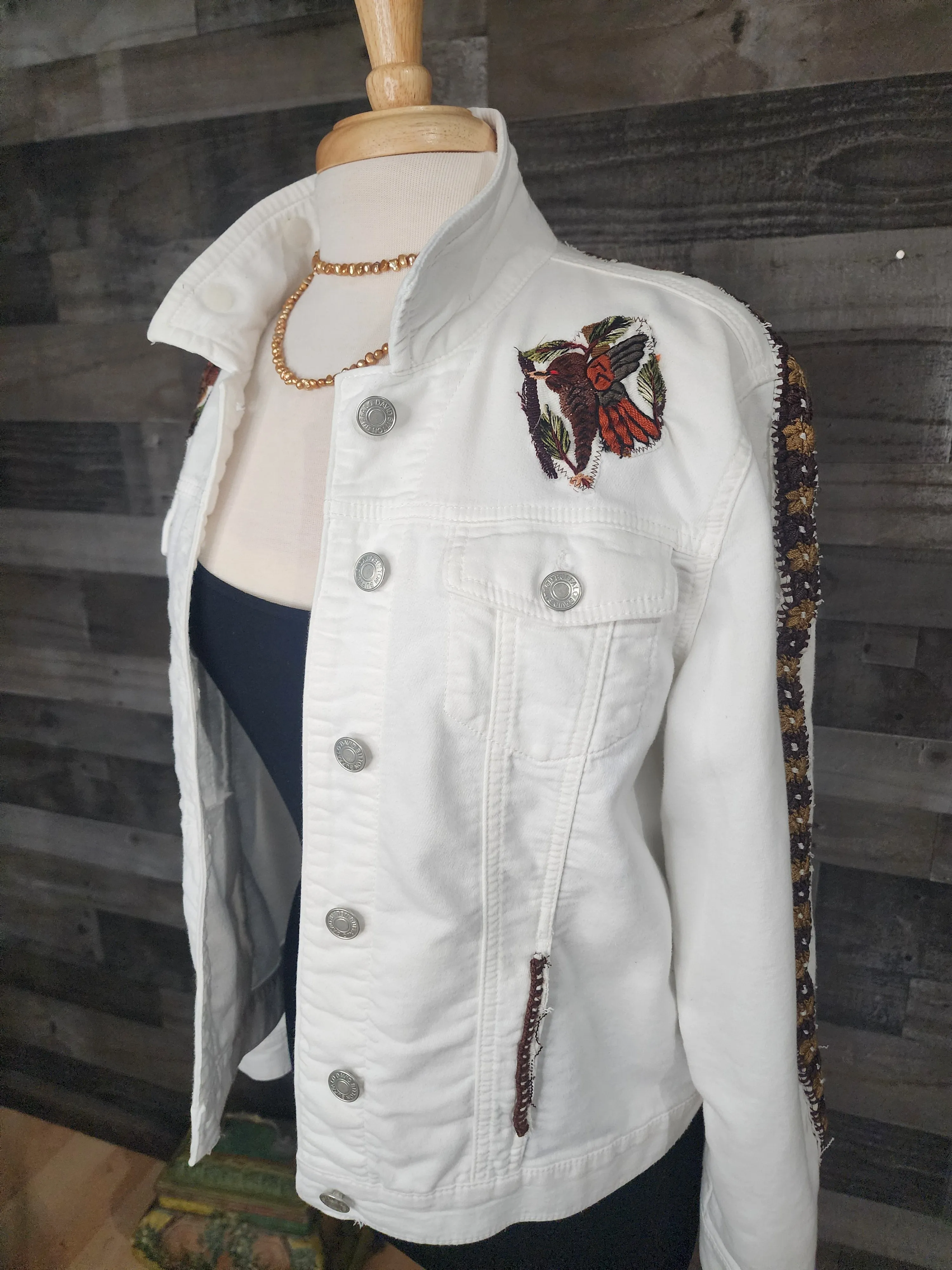 UPCYCLED DENIM JACKET WHITE W/ HUIPIL WITH DETACHABLE FEATHER COLLAR